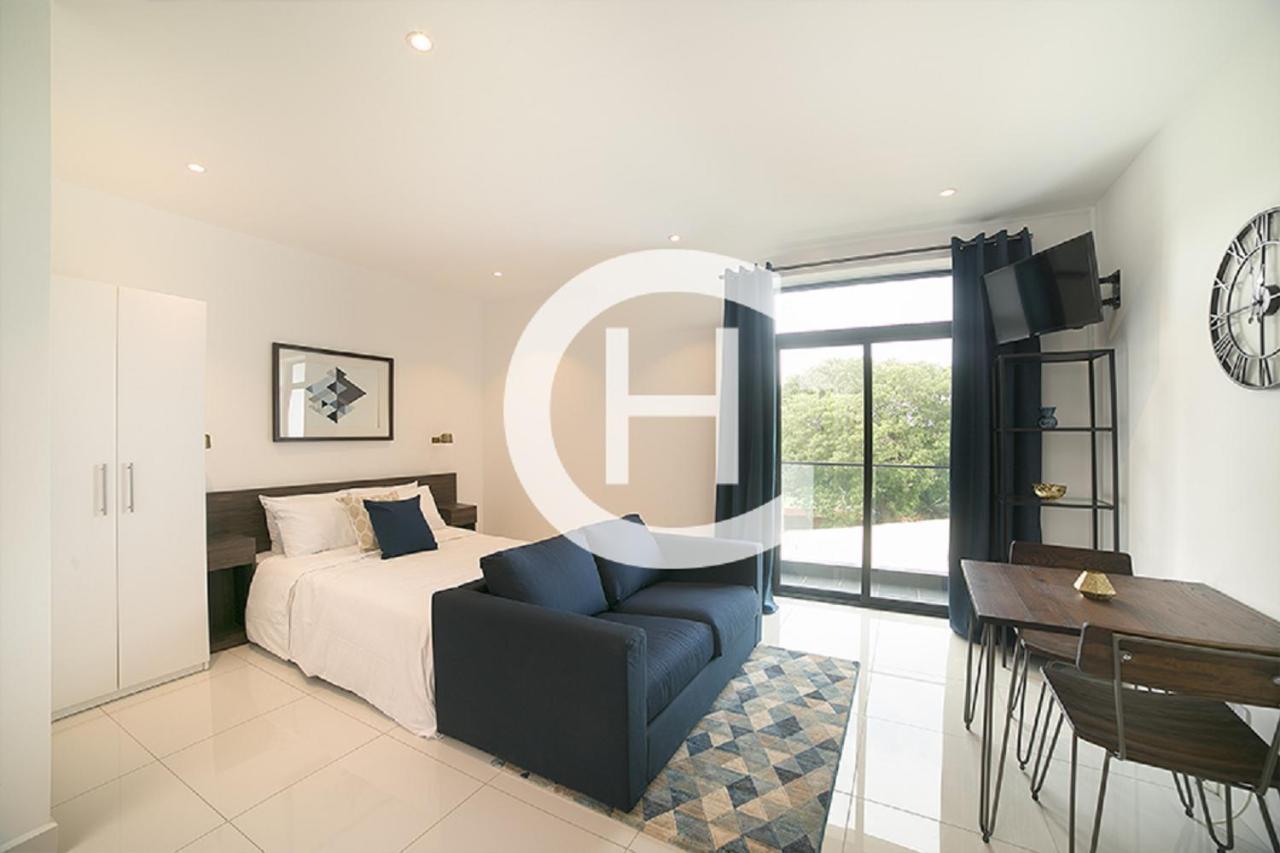 Embassy Gardens By Clifton Homes อักกรา ภายนอก รูปภาพ